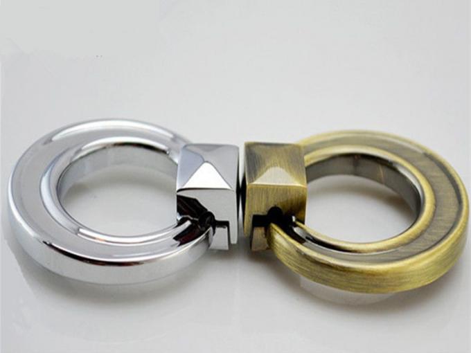 Tirate classiche dell'anello del Governo del bronzo dell'oggetto d'antiquariato, maniglie in lega di zinco della mobilia del diametro di 43mm retro